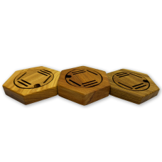 Медальница из дерева (из дуба)