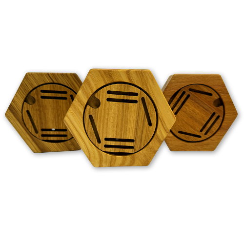 Медальница из дерева (из дуба)