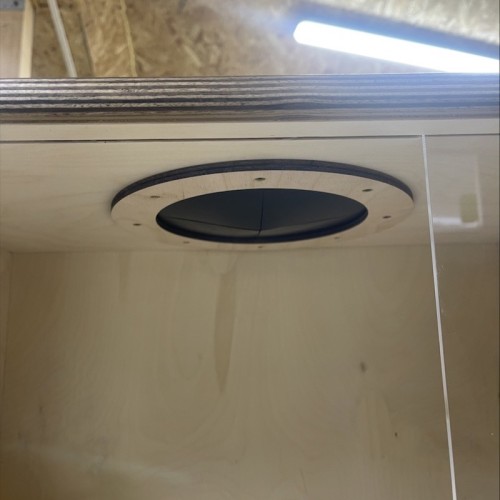 Ящик «Угадай, что внутри» с одним отверстием