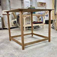 Разборный стол для настольных игр 